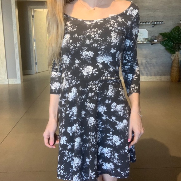 NWT American eagle floral dress - Picture 7 of 7